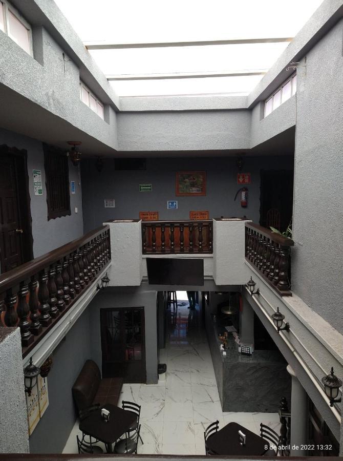 Hotel Plaza Мазамитла Экстерьер фото